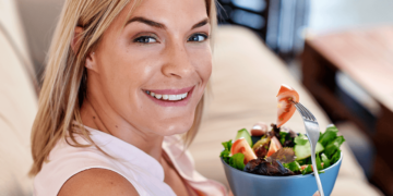 Menopausa: la dieta perfetta per perdere 2 chili