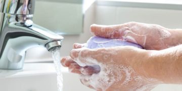 Li hai toccati? Lavati subito le mani !!!